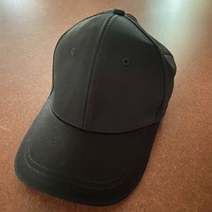 Athleta black ball cap